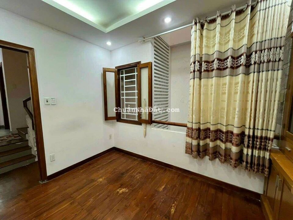 Nhà mới như hình khu kiều đàm.dt:4x16m_3lầu_5pn