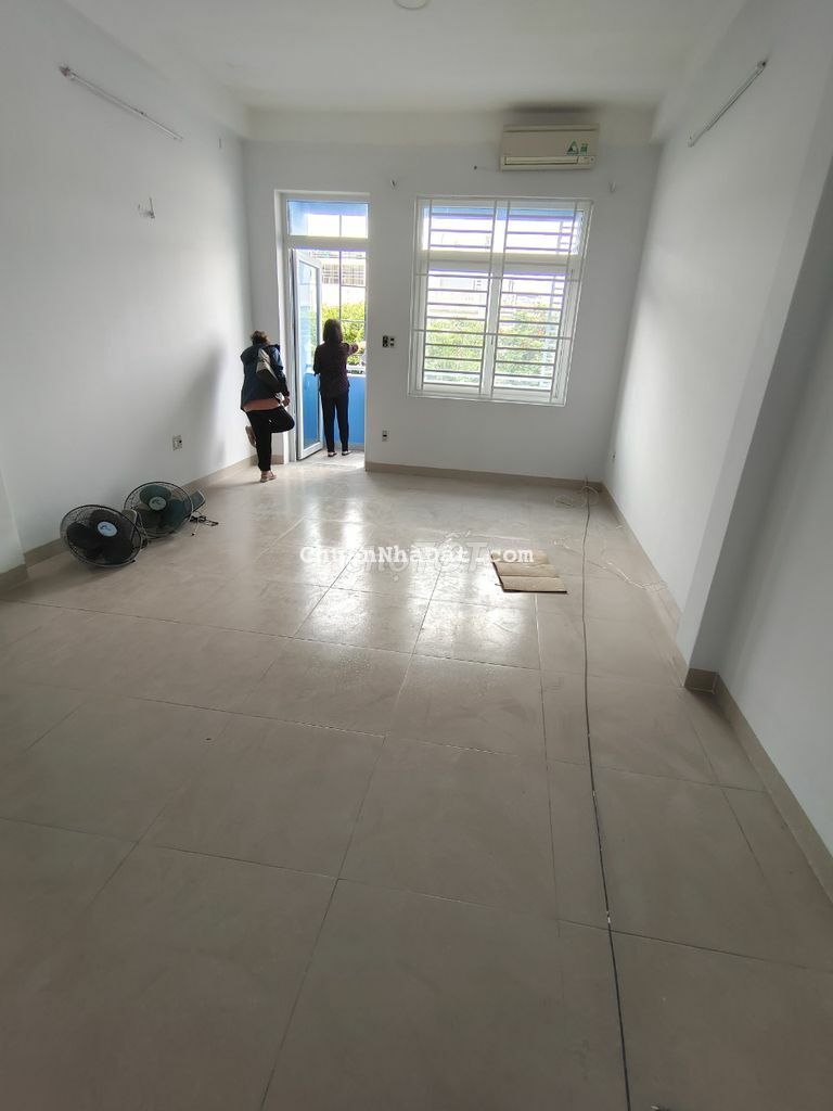 Nhà nguyên căn 80m2 mặt tiền đường số khu Nam Long Phú Thuận, quận 7.