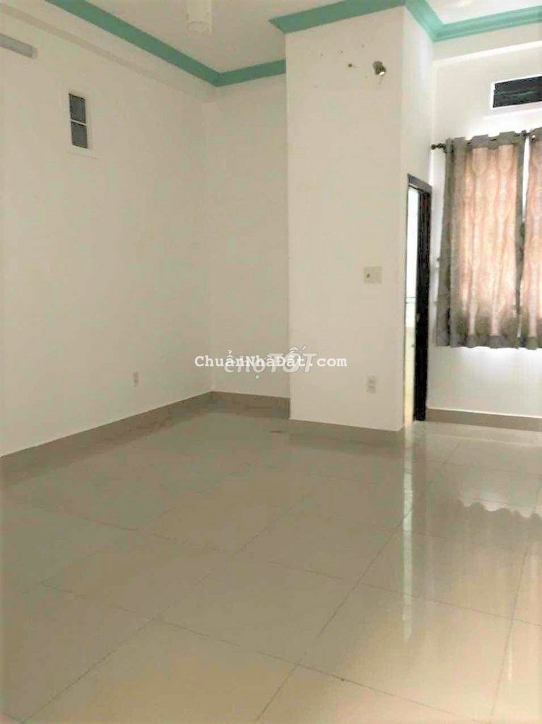 Cho thuê nhà mt đường số Tân Quy kế Mai Văn Vĩnh Quận 7