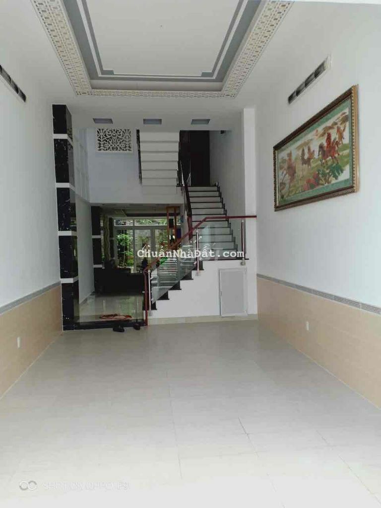 Cho thuê nhà phố đường phú thuận Q7 giá :22tr