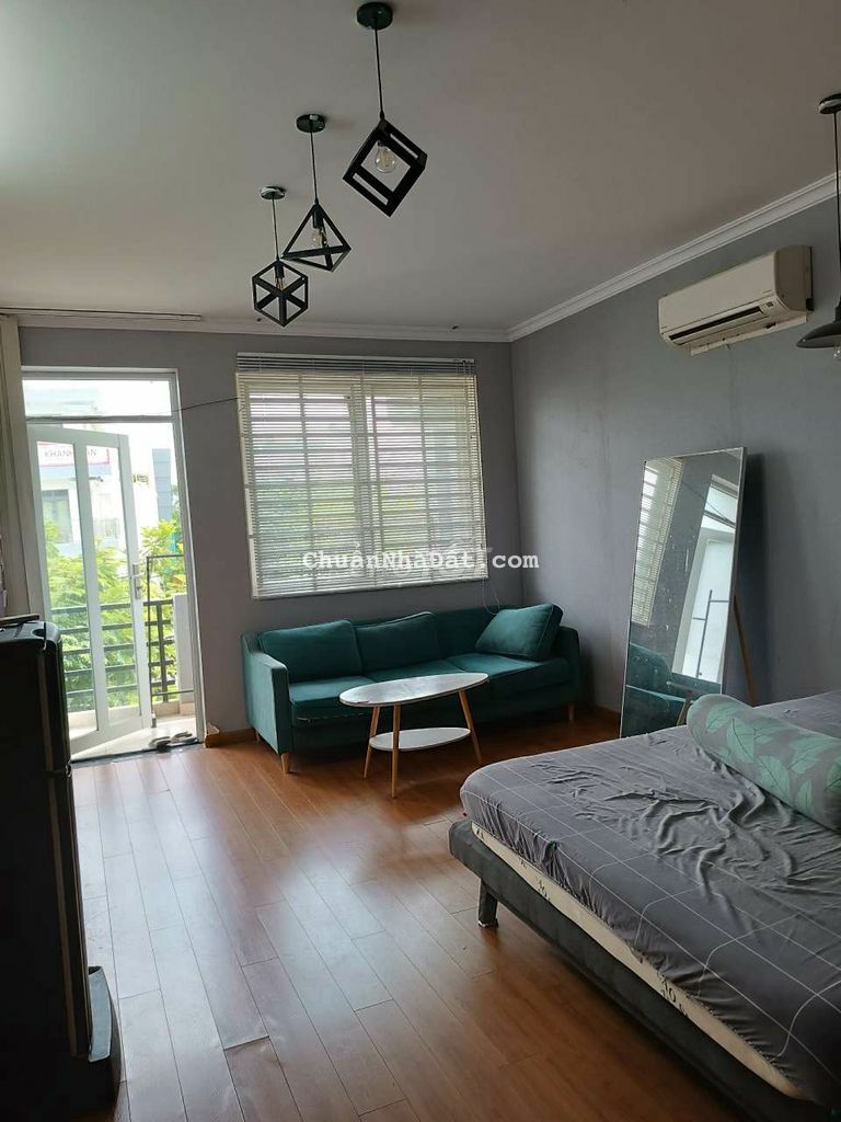 Cho thuê nhà mt đg phú Thuận giáp PMH.dt:4x20m.3lầu.6pn Cho thuê nhà mt đg phú Thuận giáp PMH.dt:4x20m.3lầu.6pn