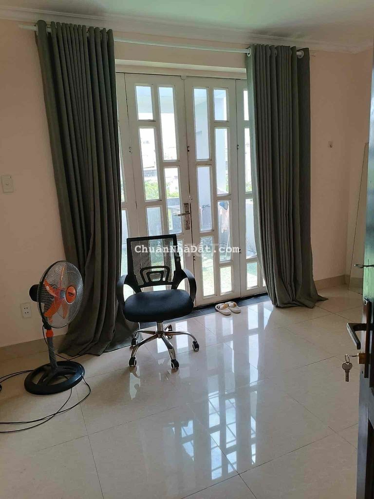 Nhà Mặt Tiền 1 Trệt 3 Lầu 6PN 4x20m Đường Phú Thuận (Có Nội Thất) Nhà Mặt Tiền 1 Trệt 3 Lầu 6PN 4x20m Đường Phú Thuận (Có Nội Thất)