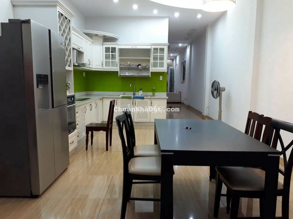 Nhà mới mặt tiền đường số 13m, 4x22m, 2 lầu, 4PN, máy lạnh Nhà mới mặt tiền đường số 13m, 4x22m, 2 lầu, 4PN, máy lạnh