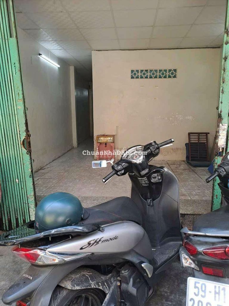 Cho thuê nguyên căn mt đường số q8