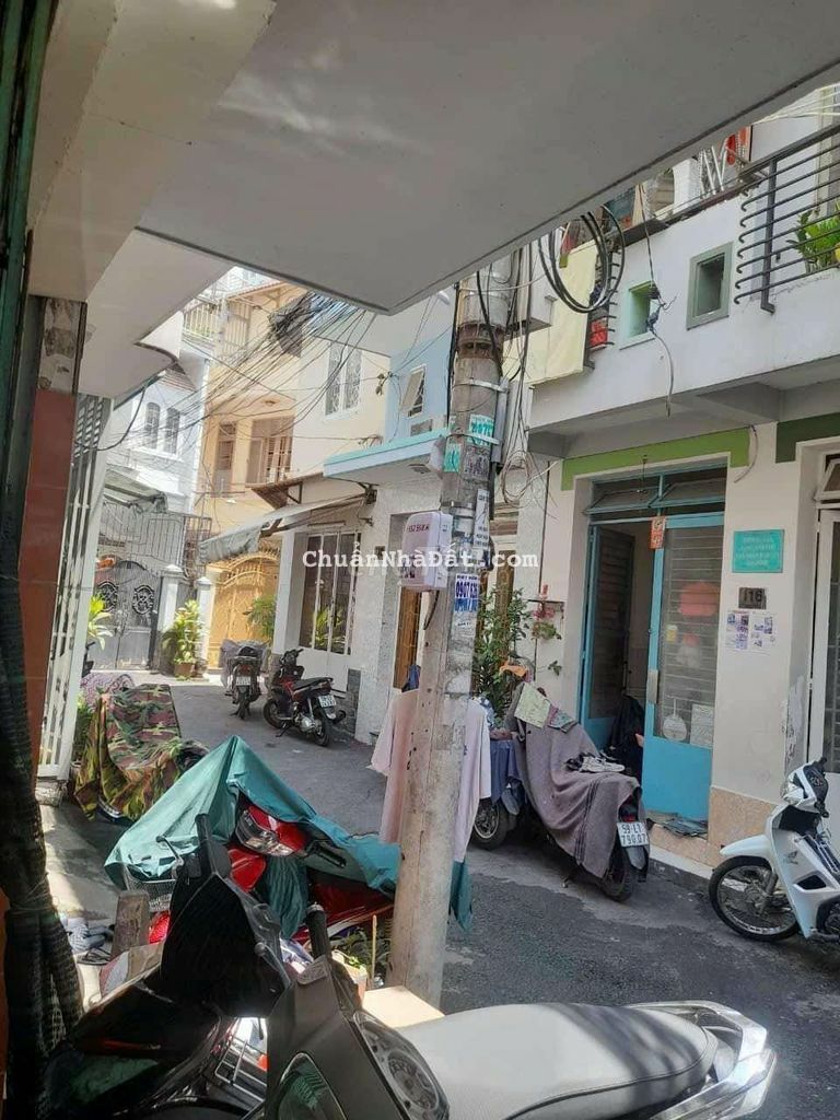 Cho thuê nguyên căn mt đường số q8