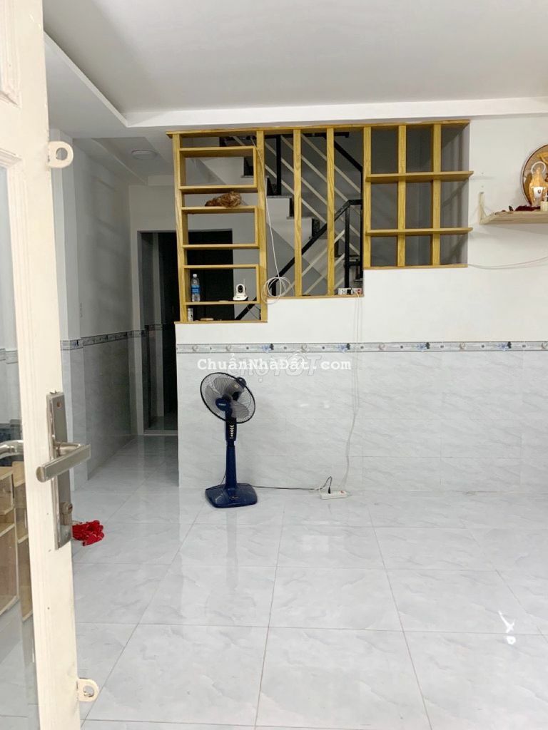 ✅Nhà thuê trệt + 2 lầu gần MT Phạm Thế Hiển P4 Q8 giá 10tr