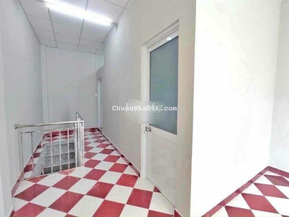 🟢 Nhà thuê 1 Lửng + Lầu Gần mặt tiền 3 PN Tùng thiện vương P12 🟢 Nhà thuê 1 Lửng + Lầu Gần mặt tiền 3 PN Tùng thiện vương P12