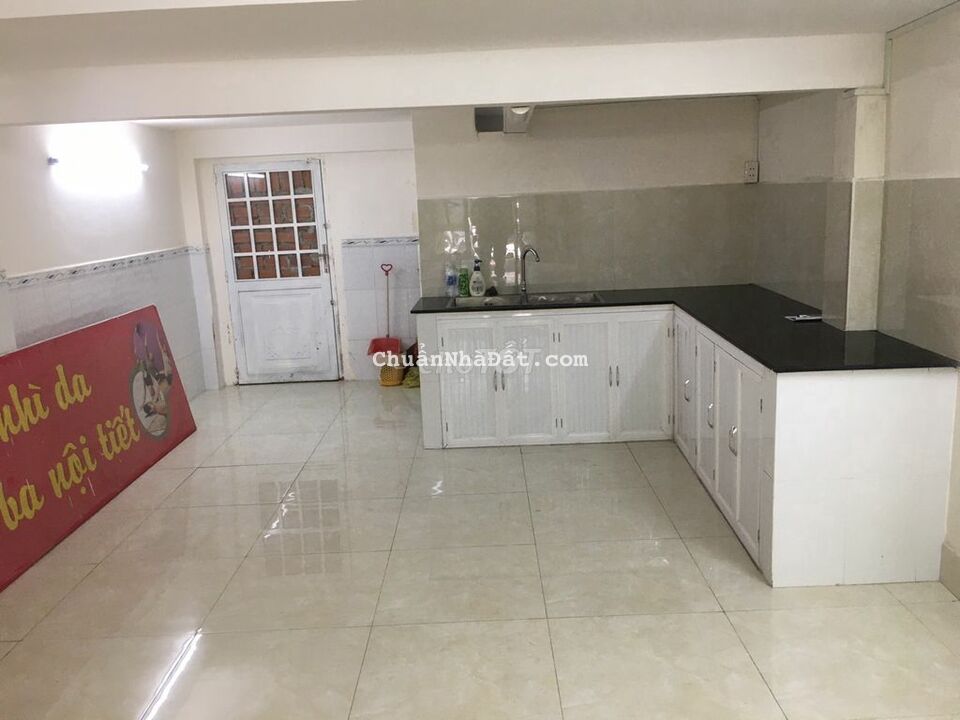 🔵Nhà mặt tiền đ.Tạ Quang Bửu Quận 8.(4x13) 3 Lầu, mới đẹp Spa Nail Tóc