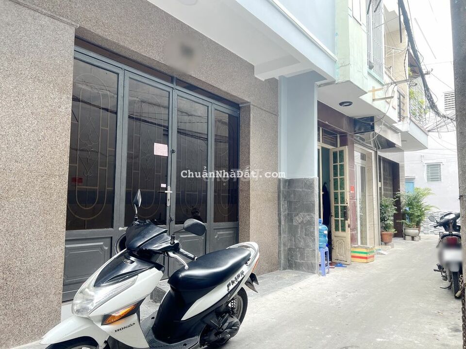 ✅Nhà mới xây gần MT Dương Bá Trạc 3 phòng P2Q8 giá 12tr