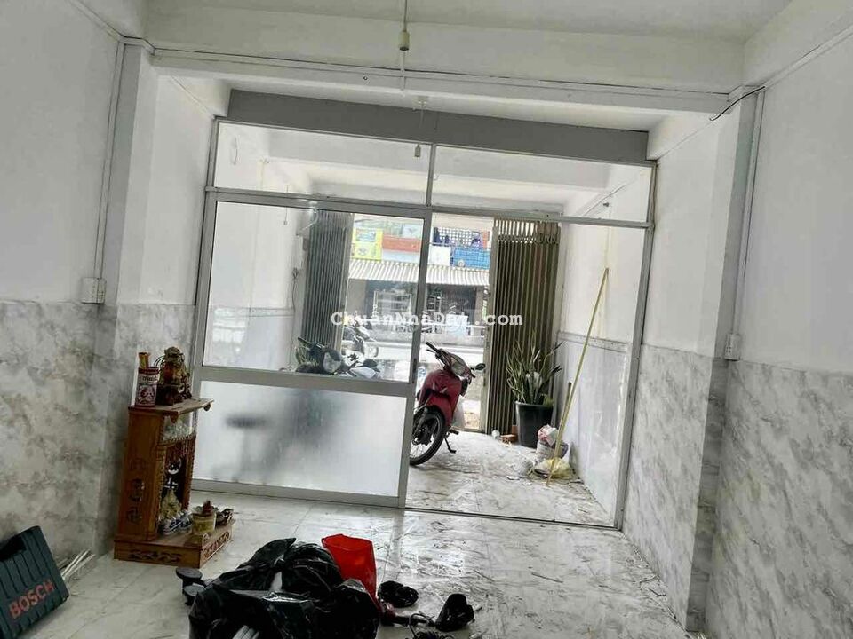 MẶT TIỀN HƯNG PHÚ MỚI 99% CHỖ ĐẬU XE RỘNG