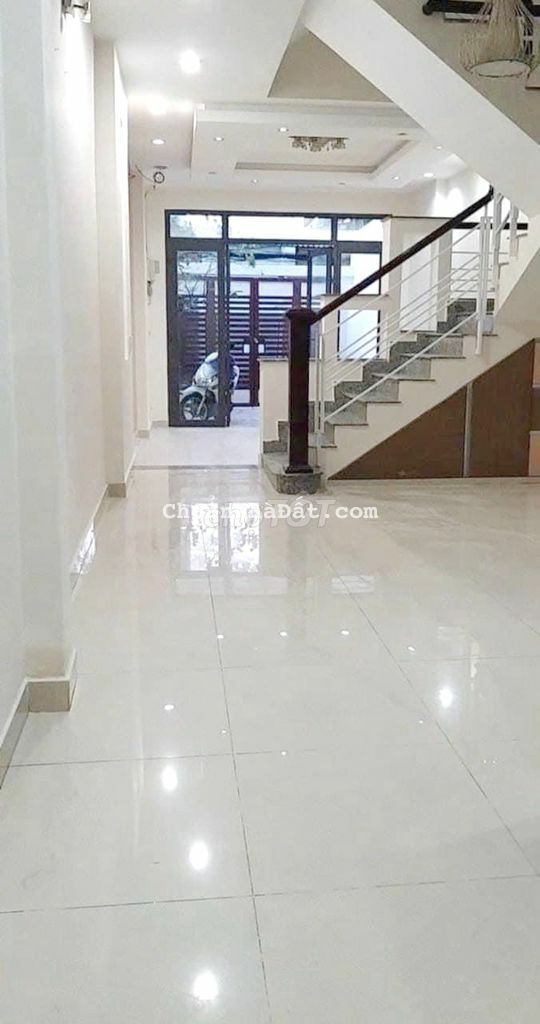 ✅Nhà 3 tầng hẻm ô tô Âu Dương Lân P2Q8. Giá 18 triệu