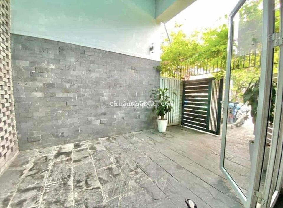 NHÀ SÂN VƯỜN : 2phòng - full nội thất -12tr