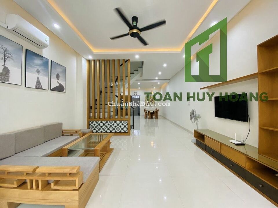 ⚡️ - Cho thuê nhà đẹp 3 phòng ngủ khu Phạm Văn Đồng