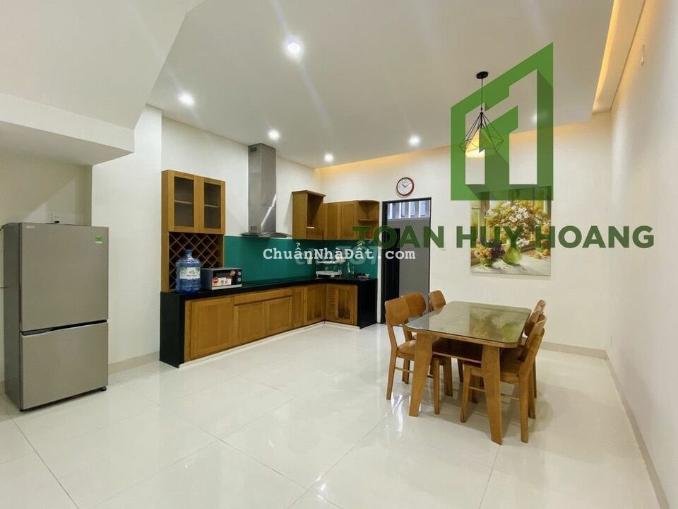 ⚡️ - Cho thuê nhà đẹp 3 phòng ngủ khu Phạm Văn Đồng