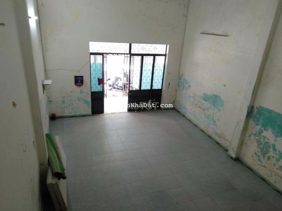 Nhà chính chủ mặt tiền 115m.2 pn giá rẻ