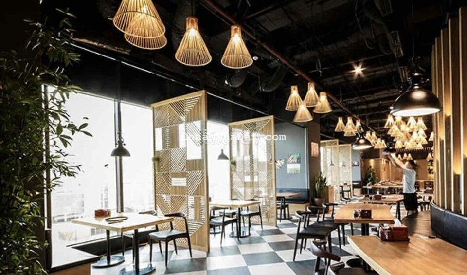 NHÀ 4 TẦNG MT TRẦN HƯNG ĐẠO ĐỐI DIỆN CẦU TÌNH YÊU GIÁ RẺ