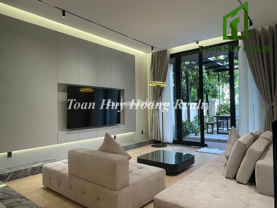 🏤 Cho Thuê Biệt Thự Sân Vườn 4 Phòng Ngủ ở Phúc Lộc Viên - V0063