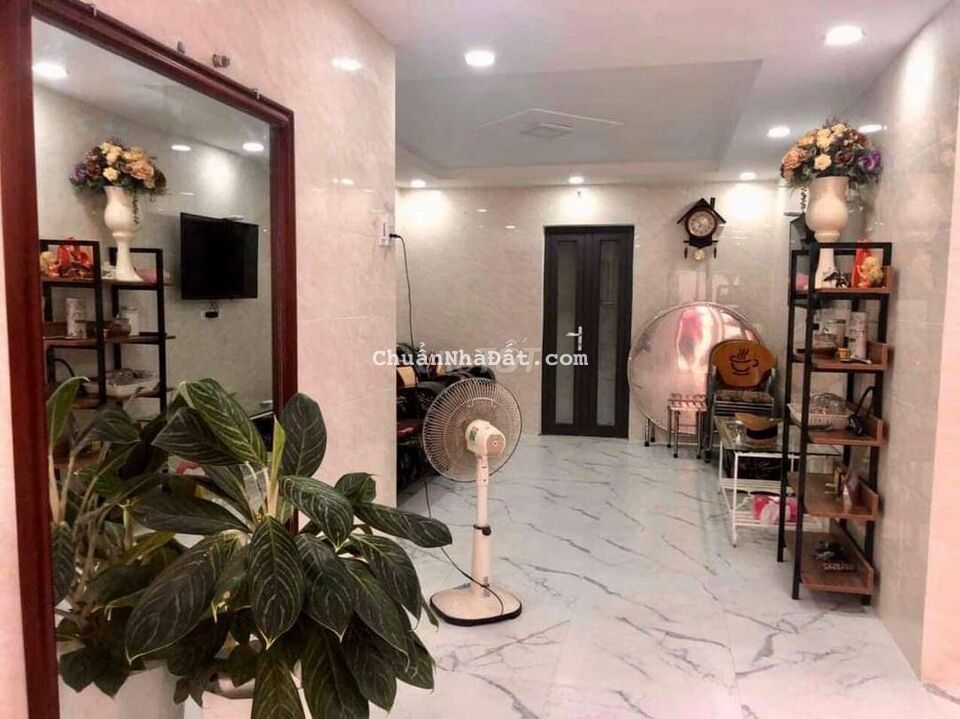 Cho thuê nhà kiệt 3m Võ Văn Kiệt cách biển 100m