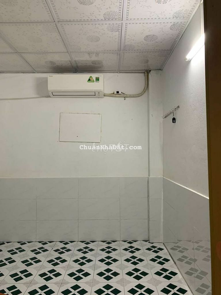 Cho thuê nhà cấp 4 gác lửng ngô quyền