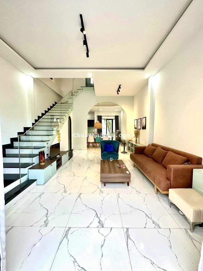 NHÀ 2 TẦNG 3PN 2WC MT KHU MÂN QUANG