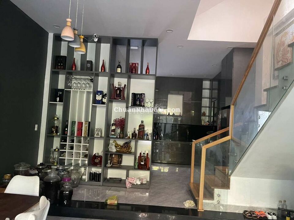 NHÀ 3 TẦNG KIÊN CỐ 3PN ĐẸP KHU KHÚC HẠO