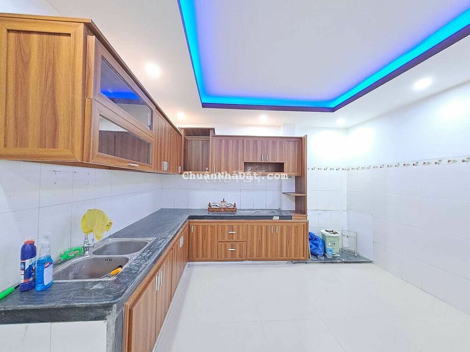 Cho thuê nhà 2 tầng mặt tiền 3 PN mới keng vừa ở vừa kinh doanh