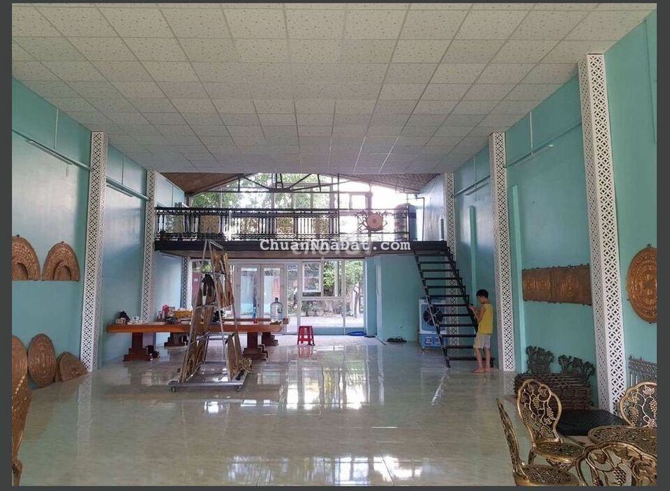 NHÀ 2 MẶT TIỀN TRỐNG SUỐT 155M2 TRƯỜNG CHINH