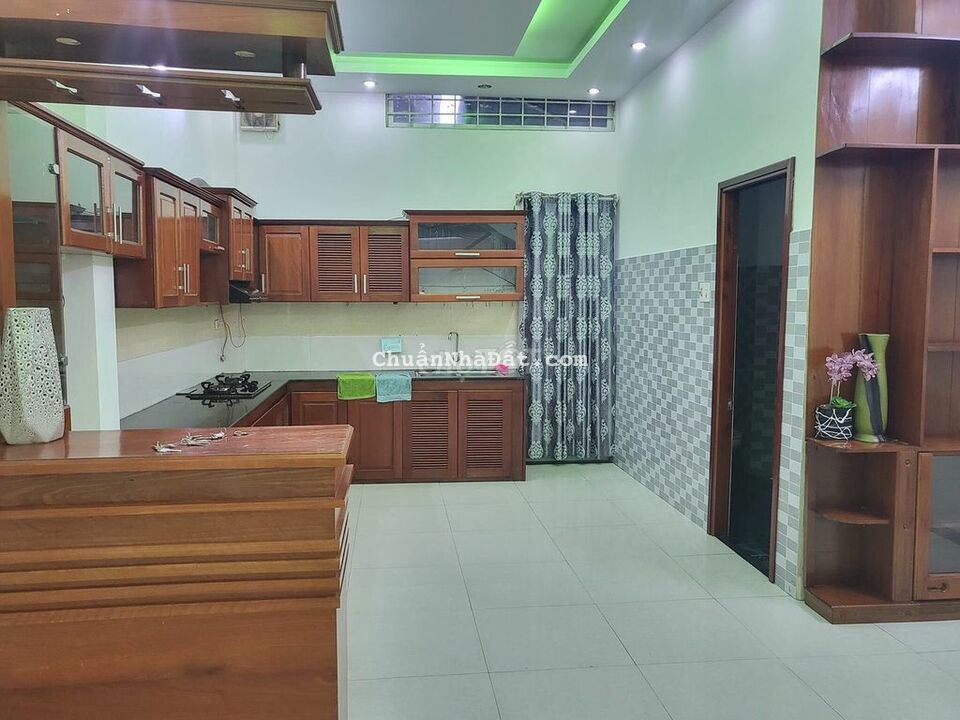 NHÀ 2 TẦNG KIỆT Ô TÔ NGUYỄN ĐỨC TRUNG. NHÀ 2 TẦNG KIỆT Ô TÔ NGUYỄN ĐỨC TRUNG.