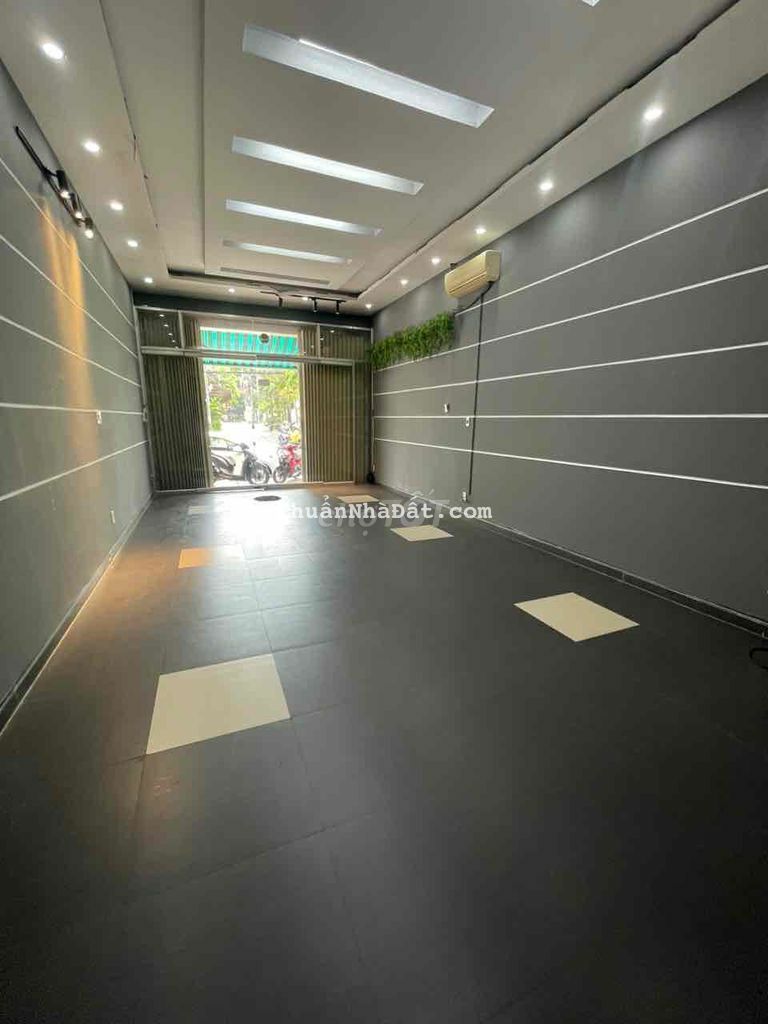 Cho thuê nhà cấp 1 mặt tiền trần cao vân dt 90m2  - có 1 phòng ngủ 1wc