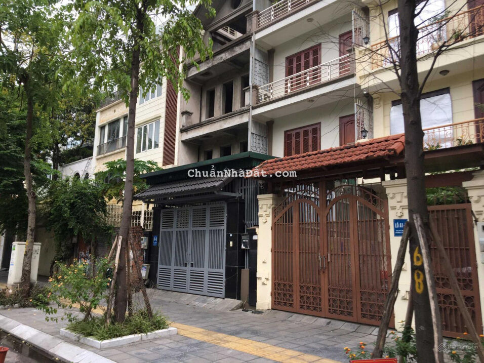 Cho thuê nhà ngã tư Khuất Duy Tiến - Lê Văn Lương, 180 m2, 4 tầng giá 45 triệu/tháng Cho thuê nhà ngã tư Khuất Duy Tiến - Lê Văn Lương, 180 m2, 4 tầng giá 45 triệu/tháng