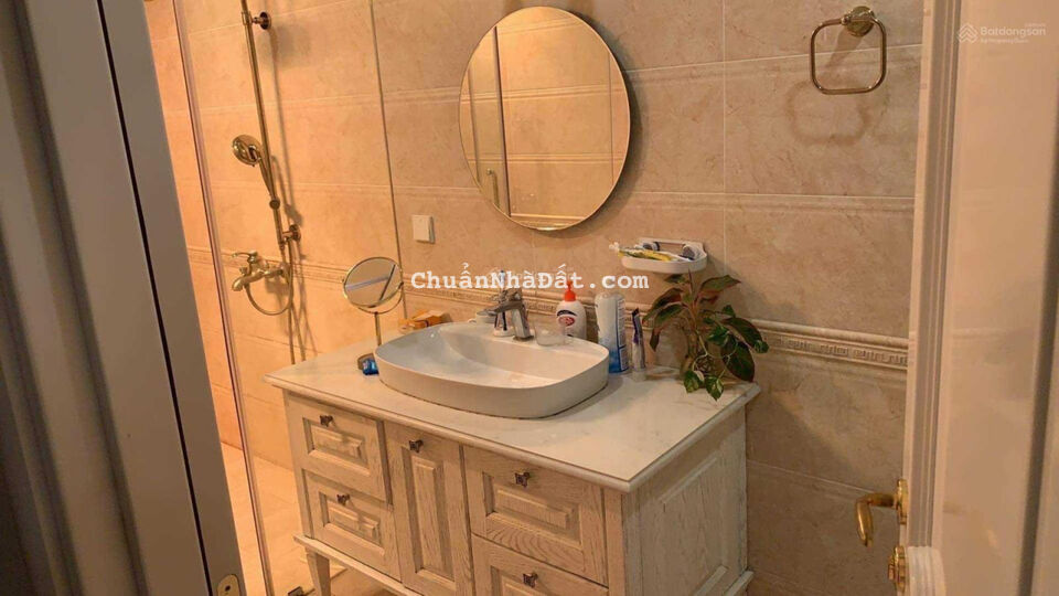 Nhà Bùi Xương Trạch Thanh Xuân 50m 4 phòng ngủ đủ đồ, oto đỗ cửa, giá 11,9tr/tháng