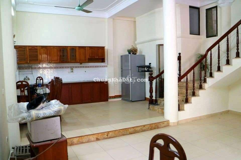 Cho thuê nhà Hoàng Văn Thái, Thanh Xuân .- DT: 58m2 *4 tầng 5 ngủ