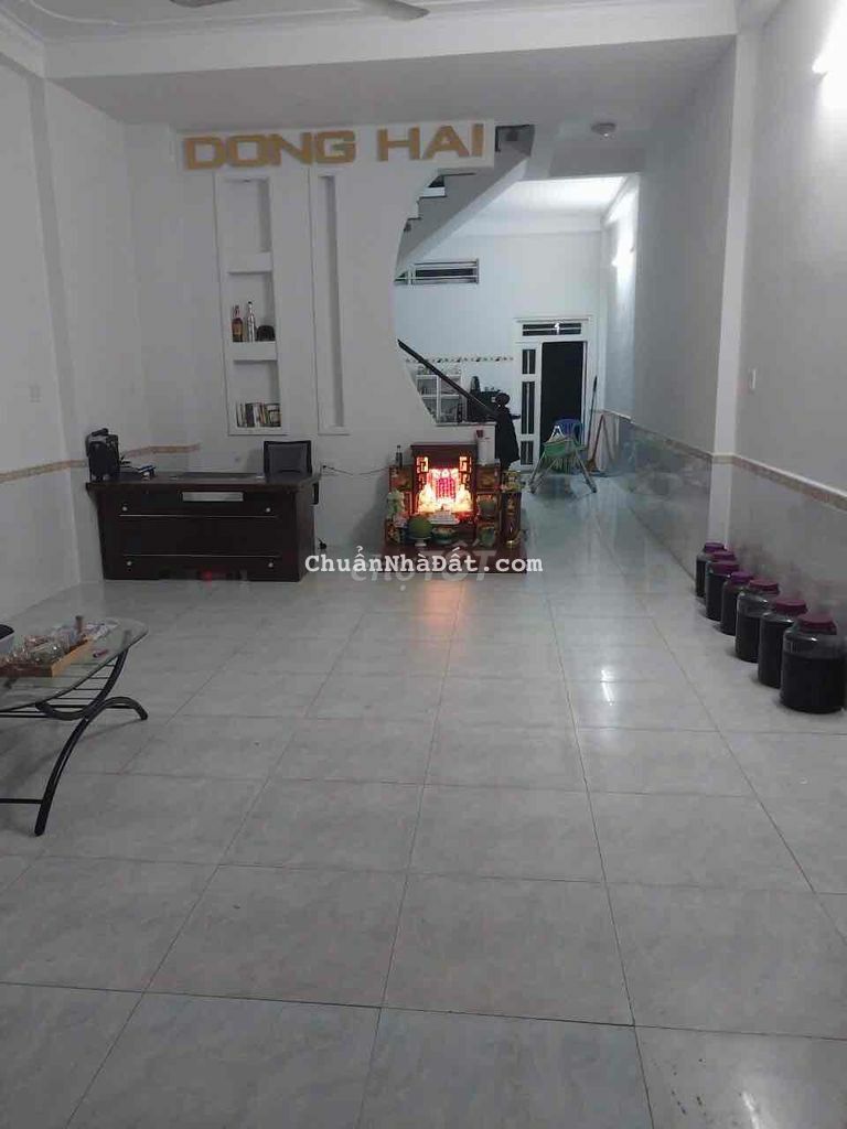 nhà lầu trệt kdc việt sing 100m2 3p ngủ đường 15m giá 11tr nhà lầu trệt kdc việt sing 100m2 3p ngủ đường 15m giá 11tr