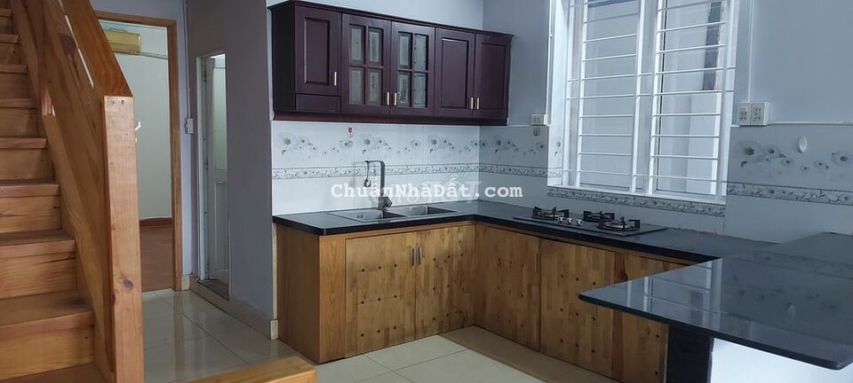 Cho thuê nhà nguyên căn 1 trệt, lầu 3 phòng, 3WC kề ngả tư BP Cho thuê nhà nguyên căn 1 trệt, lầu 3 phòng, 3WC kề ngả tư BP