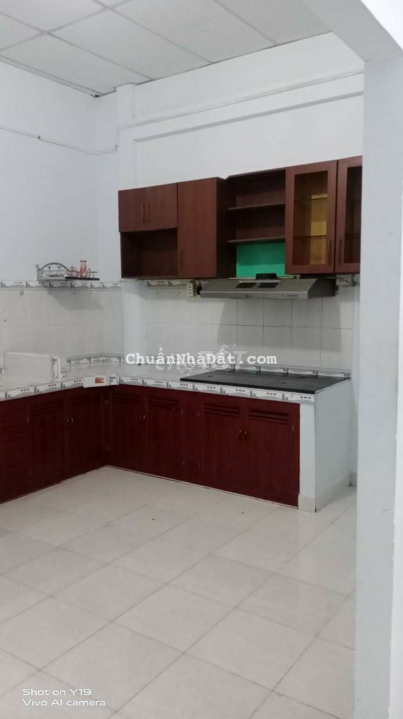 Nhà lái Thiêu gần cầu Phú Long