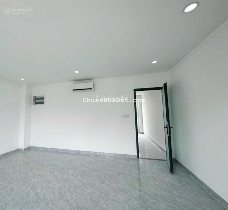 Nhà trung tâm TP mới Bình Dương mới 100%