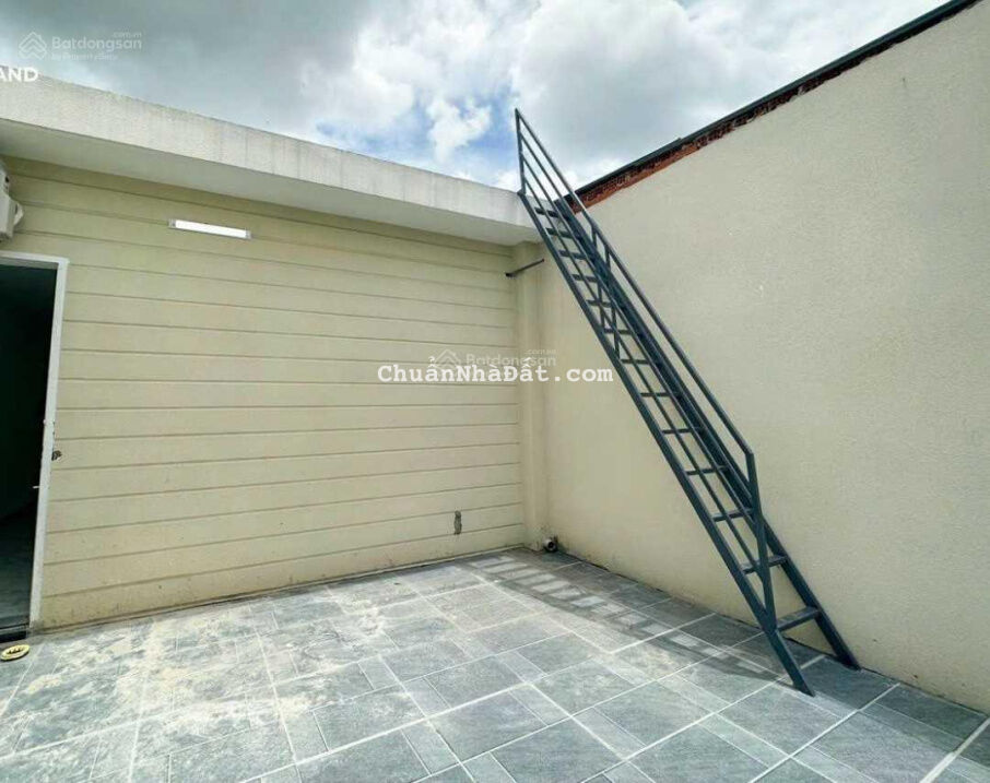 Nhà trung tâm TP mới Bình Dương mới 100%