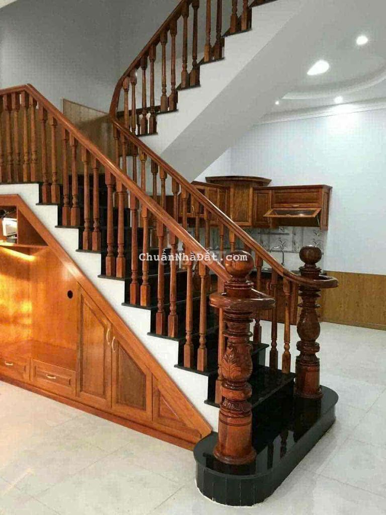 cho thuê nhà nguyễn đức thuận