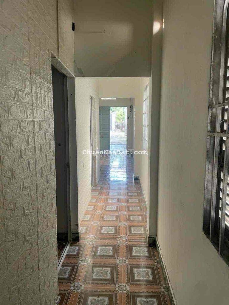 cho thủe nhà phú hoà