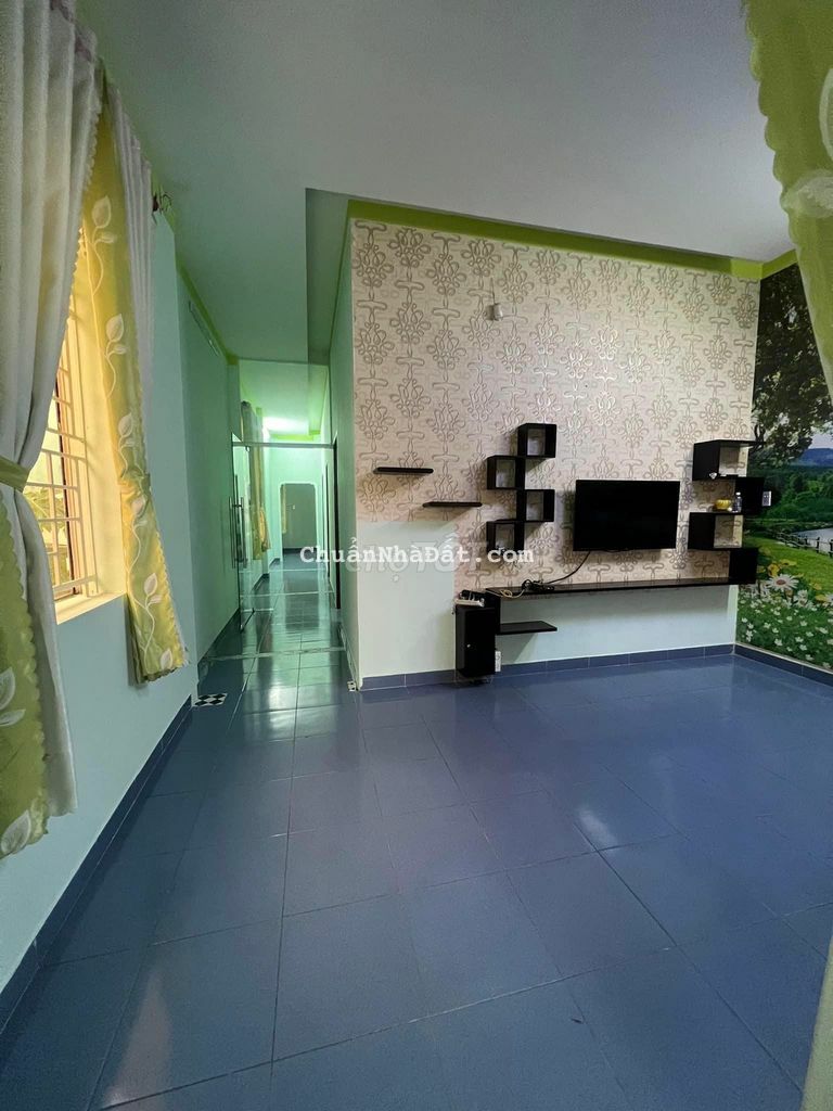 Cho thuê nhà KDC HIỆP THÀNH 3PN CÓ NỘI THẤT 7.5 tr đẹp rẻ có nội thất