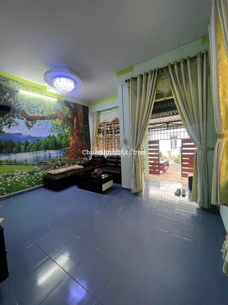 Cho thuê nhà KDC HIỆP THÀNH 3PN CÓ NỘI THẤT 7.5 tr đẹp rẻ có nội thất