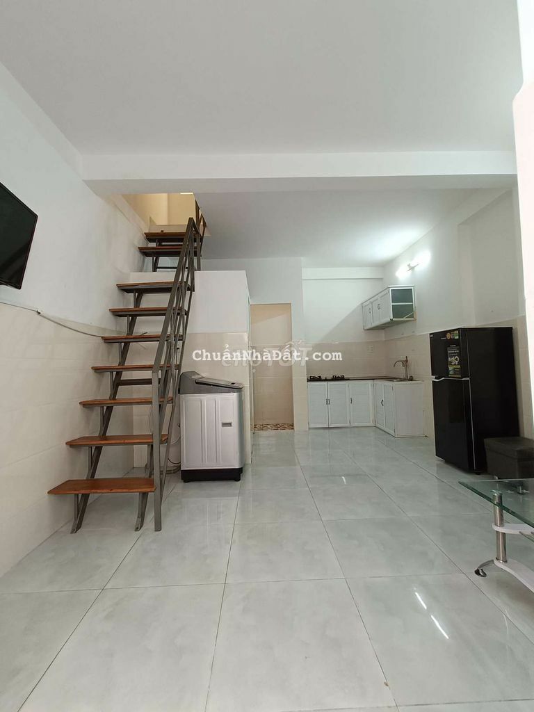 Cho thuê nhà liền kề trệt lầu hẻm huỳnh văn lũy phú lợi