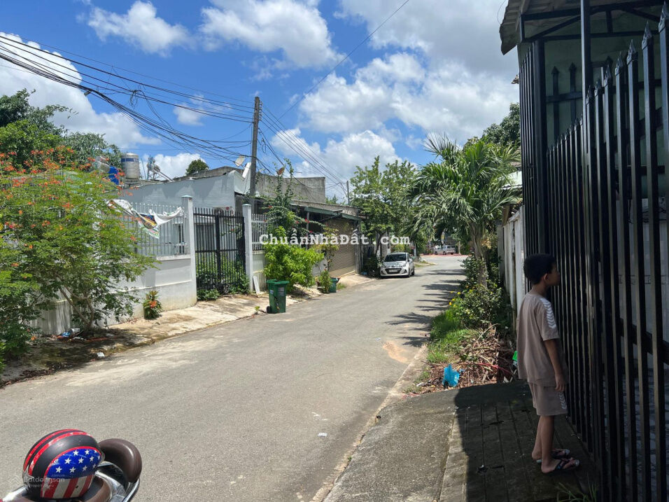 Cho thuê nhà Định Hoà 1 trệt 1 lầu Thủ Dầu Một -BD Cho thuê nhà Định Hoà 1 trệt 1 lầu Thủ Dầu Một -BD