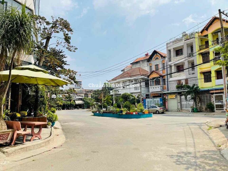 Cho Thuê Biệt Thự 1T2L,Sân Rộng.Sát  Hoàng Diệu 2,DTSD 500m2 Ngang 10M