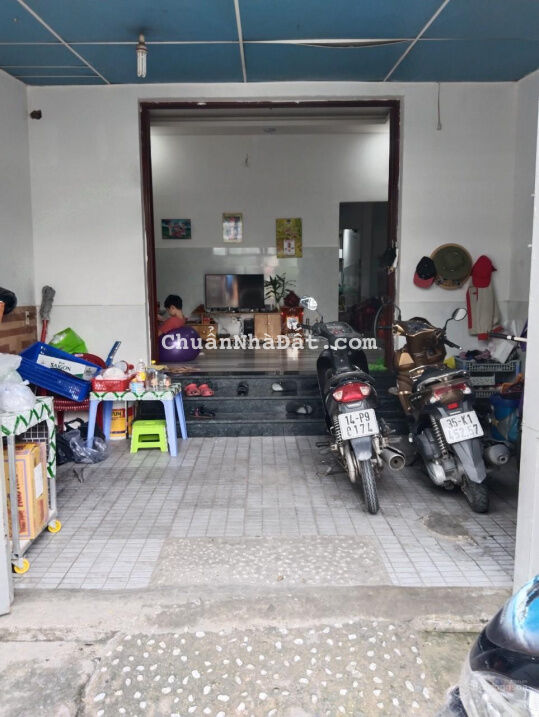 Nhà mặt tiền kinh doanh, 2PN - Ngay Vạn Phúc, Đường Quốc Lộ 13