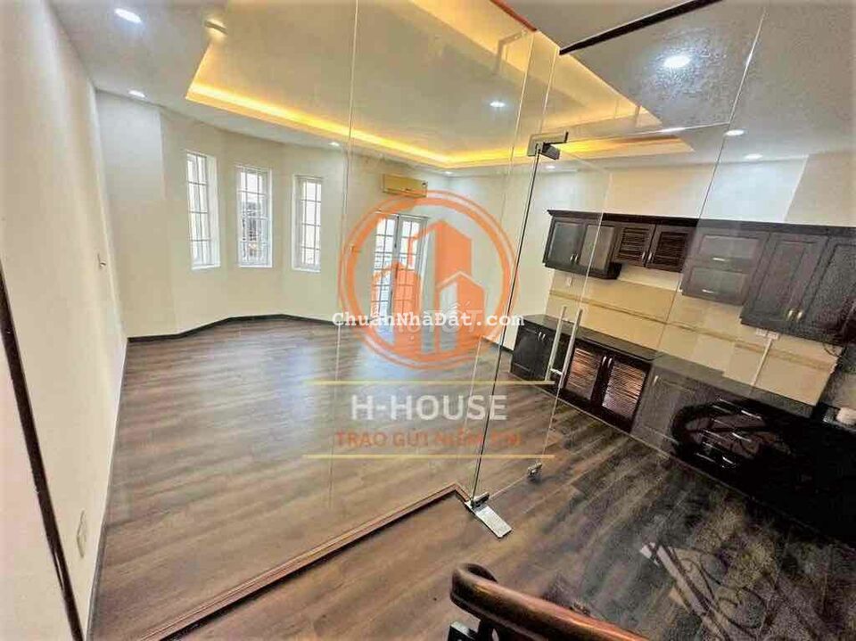 CHO THUÊ NHÀ HXH THĂNG LONG P4 TÂN BÌNH . 5x20M TRỆT 3LẦU, SÂN RỘNG