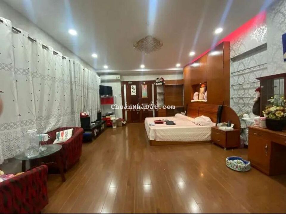 Cho thuê nhà nguyên căn mặt tiền đường Ngô Bệ