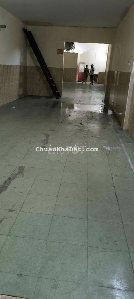 Nhà cho thuê nguyên căn DTS 120m XHĐCửa giá chỉ 12tr