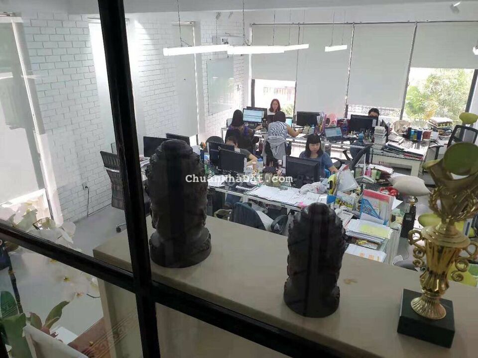 Cho thuê nhà khu K300 diện tích 6x20m 1 trệt 3 lầu Cho thuê nhà khu K300 diện tích 6x20m 1 trệt 3 lầu