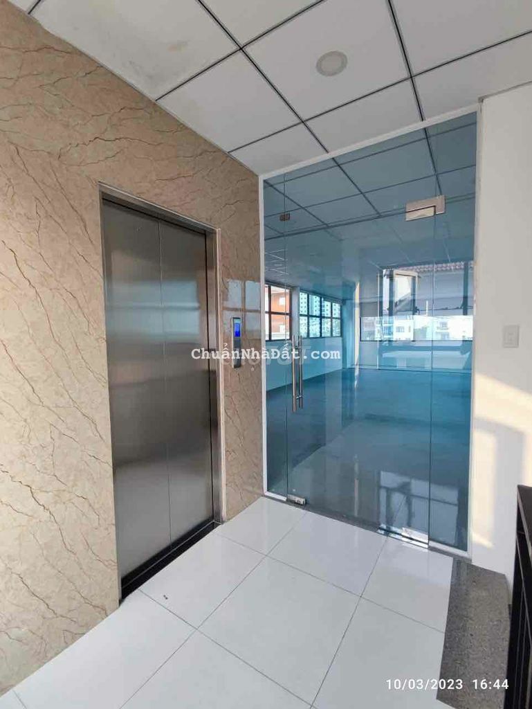 cho thuê nhà khu K300 6x20m 1 trệt 4 lầu thang náy cho thuê nhà khu K300 6x20m 1 trệt 4 lầu thang náy